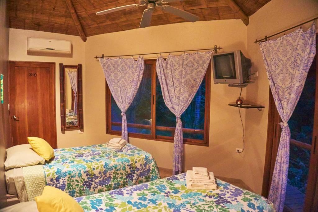 Bed and Breakfast Manoas Uvita Exteriér fotografie
